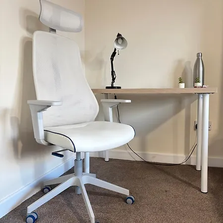 Bright And Cozy In Leeds * Leeds (West Yorkshire)